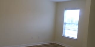 1041 Fairway Lane - 1 Gallery 42