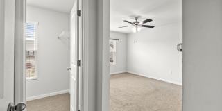 4343 Newland Street Gallery 11