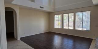 2709 W Redwood Lane Gallery 5