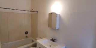 1319 South 20th Street Gallery 3