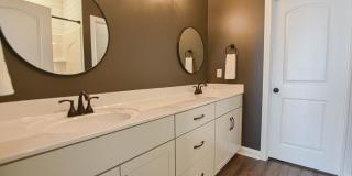 Pet Friendly Three Bedroom! Gallery 10