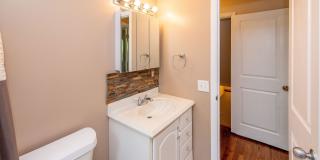 Beautiful 3 bed 2 bath Home - AVAILABLE NOW! Gallery 19