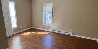 106 Ridgeway Street Gallery 7