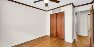 7248 N Ridge Boulevard Gallery 18