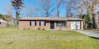 1978 Holliday Street Gallery 1