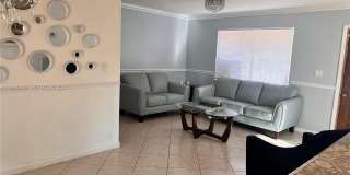 4443 NW 179th Ter Gallery 25