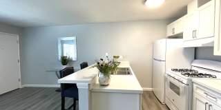 La Madera Apartments at 935 W. Swain Road Gallery 1