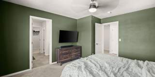 Beautiful 2022 Built Home With Views! Gallery 13