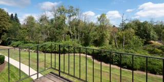 Creekside Commons Gallery 29