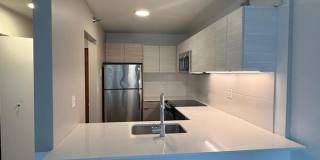 400 E Ohio Gallery 1
