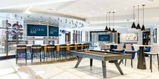 Station Bay Gallery 40