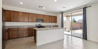 5 Bedroom single family home in Queen Creek Gallery 6