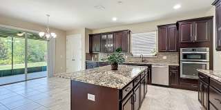 !!!NOW AVAILABLE!!! Beautiful 4-Bedroom PET FRIENDLY Home for Rent in RANDAL PARK! Gallery 24