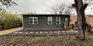 2239 Burnet St Gallery 29