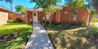Beautiful and Spacious 3 bedroom, 2 bath home in Twin Oaks, AVAILABLE SOON! Gallery 1