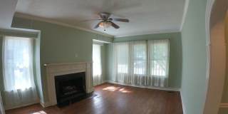 824 Oakwood St - B Gallery 9