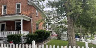 419 North Ashley Street Gallery 1