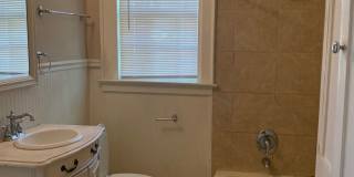 Beautiful Cloverdale Home Gallery 6