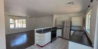 Palmdale Gallery 27