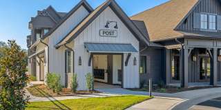 Portier at Midtown Gallery 51