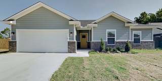 3 Bedroom 2 bathroom 2 Car Garage Home on Corner Lot in NW OKC 3 Bedroom 2 bathroom 2 Car Garage Home on Corner Lot in NW OKC Gallery 1