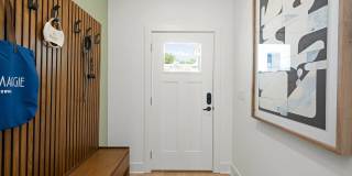 Maggie Towns Gallery 22
