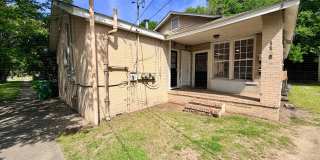 1105 30th St Apt A 1105 30th St Apt A Gallery 1