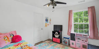 1221 Peacock Trail Gallery 13