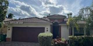 1974 NE 3rd Ct Gallery 1