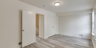 4007-4011 Aspen St Gallery 19