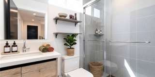5022 Pickford Street Gallery 11