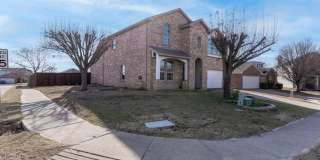 1733 Elm Street Gallery 18