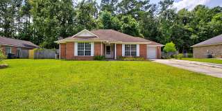 210 Easy Street Gallery 1