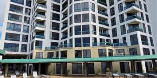 1310 East Ocean Boulevard Gallery 1