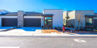 Stylish Single-Level Twin Homes with Exceptional Amenities Gallery 1