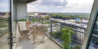 Mezzo Apartment Homes Gallery 16