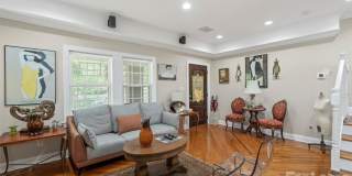 703 S Summit Avenue Gallery 8