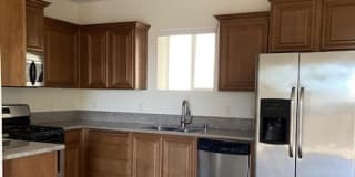 442 S Lake Street Gallery 1