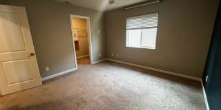 Updated 4 Bedroom Lacey/Hawks Prairie Home for Rent Gallery 18
