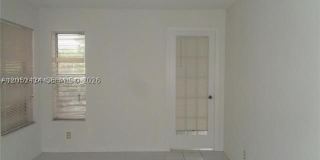3380 Pinewalk Dr N Gallery 21
