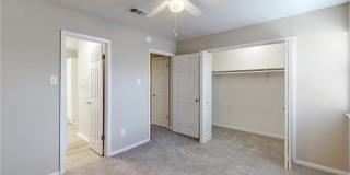1409 Airline Drive Gallery 21