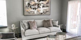 The Ivy at Berlin Place Gallery 19