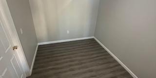 Newly Renovated House on a quiet Street Gallery 12