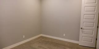Gorgeous 4 Bed + den Single Level Home in gated community in North Peoria with RV Gate / BBQ!! Gallery 28