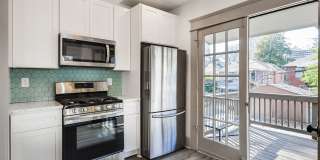 Beautifully Updated Midtown Studio Apartment Walking Distance to Piedmont Park! Gallery 12