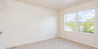 5235 CROWSON Avenue Gallery 21