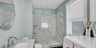 205 HERMITAGE Street Gallery 10