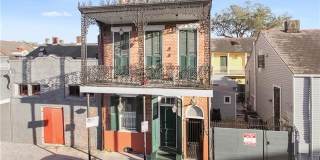 732 BURGUNDY Street Gallery 1