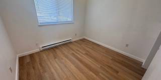 Stunning 2 Bed, 1 Bath w/ Laundry & AC in Lincoln Heights! Stunning 2 Bed, 1 Bath w/ Laundry & AC in Lincoln Heights! Gallery 16