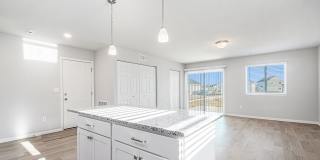 1002 Maple Avenue Gallery 8